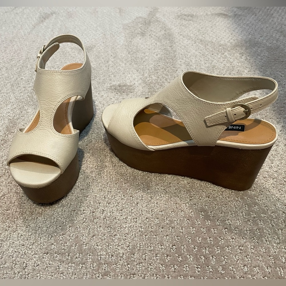 Nine West wedges. Size 7.5. Like new.